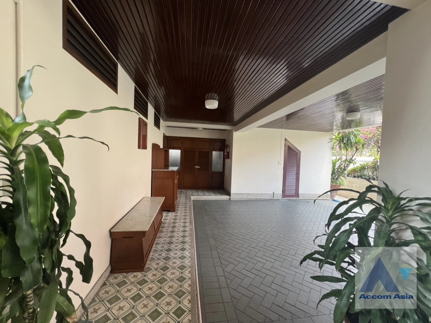 8  6 br House For Rent in Sukhumvit ,Bangkok BTS Thong Lo AA26887