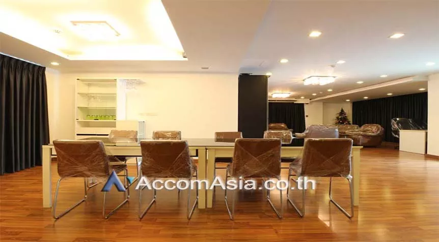  2 Bedrooms  Apartment For Rent in Dusit, Bangkok  (AA26907)