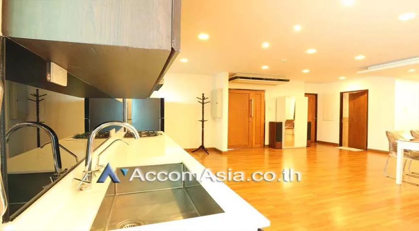  2 Bedrooms  Apartment For Rent in Dusit, Bangkok  (AA26907)
