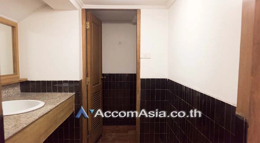 10  3 br House for rent and sale in Sukhumvit ,Bangkok BTS Phrom Phong at Thai House Style AA26910