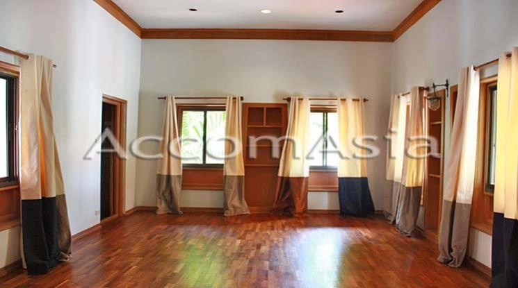  1  3 br House For Rent in Sukhumvit ,Bangkok BTS Phrom Phong at Thai House Style AA26916