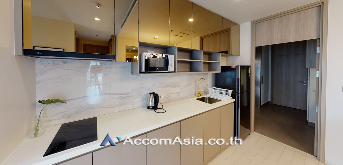 unit 2 Bedrooms  Condominium For Rent & Sale in Ploenchit, Bangkok  near BTS Ploenchit (AA26917)