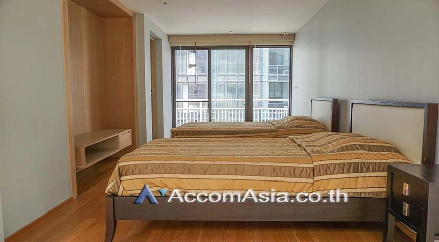 11  3 br Apartment For Rent in Ploenchit ,Bangkok BTS Chitlom at Low Rise - Reach to Chit Lom BTS AA26922