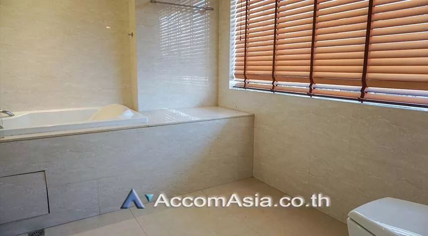 11  4 br Apartment For Rent in Sukhumvit ,Bangkok BTS Asok - MRT Sukhumvit at Homely Atmosphere AA26924