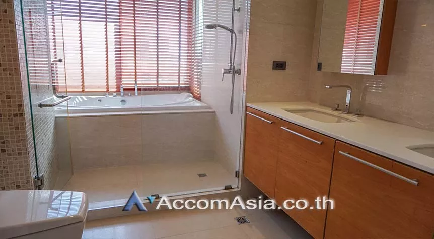15  4 br Apartment For Rent in Sukhumvit ,Bangkok BTS Asok - MRT Sukhumvit at Homely Atmosphere AA26924