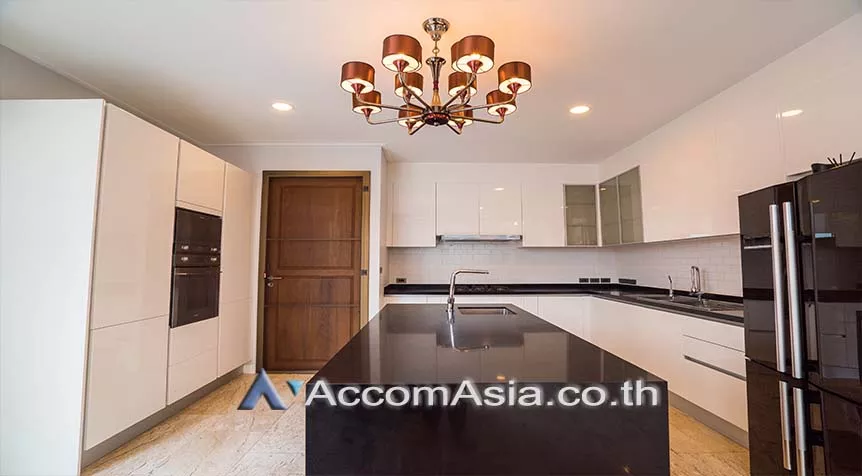 8  6 br House For Rent in Sukhumvit ,Bangkok BTS Phrom Phong AA26926