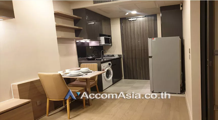 unit 1 Bedroom  Condominium For Rent in Sukhumvit, Bangkok  near BTS Asok - MRT Sukhumvit (AA26935)