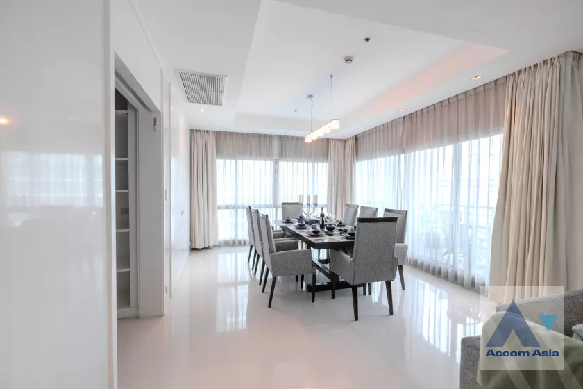 4  4 br Apartment For Rent in Ploenchit ,Bangkok BTS Ploenchit at Elegance and Traditional Luxury AA26939