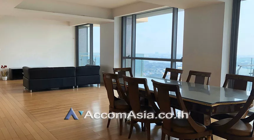  3 Bedrooms  Condominium For Rent in Sathorn, Bangkok  near BRT Wat Dan (AA26945)