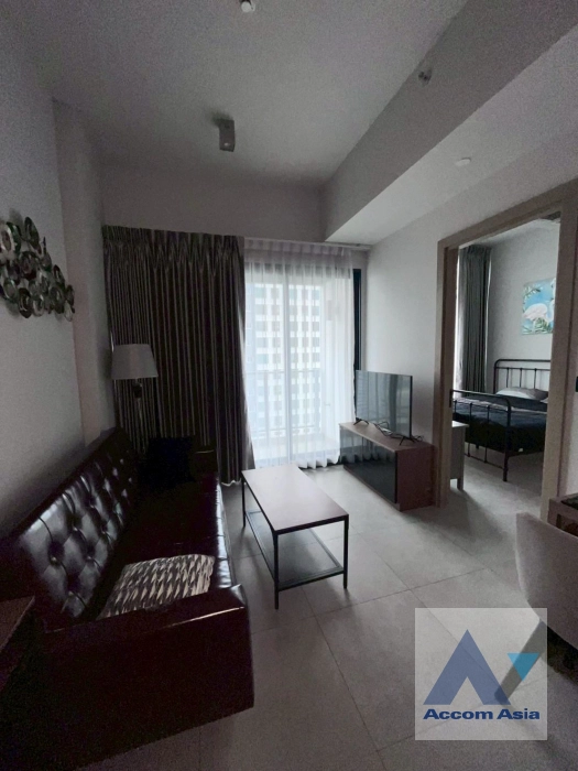  The Lofts Asoke Condominium  1 Bedroom for Rent MRT Phetchaburi in Sukhumvit Bangkok