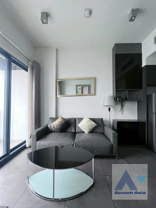 unit 1 Bedroom  Condominium For Rent in Sukhumvit, Bangkok  near MRT Phetchaburi (AA26948)