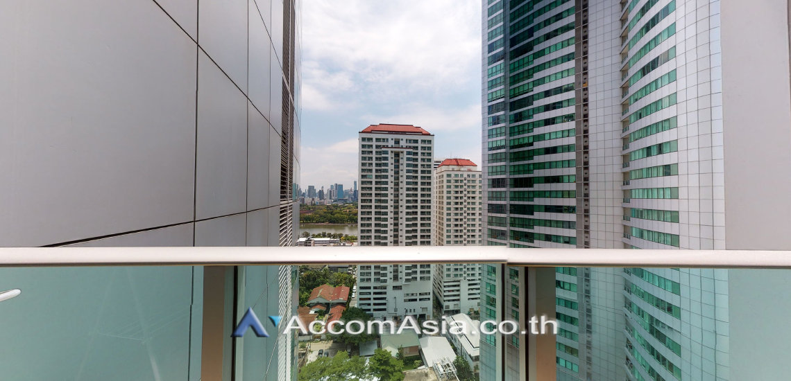 9  2 br Condominium For Sale in Sukhumvit ,Bangkok BTS Asok - MRT Sukhumvit at Millennium Residence AA26964