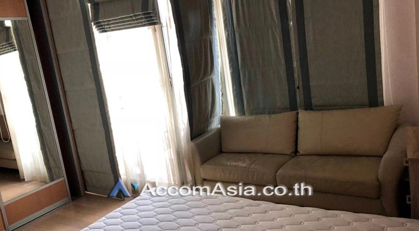 unit 3 Bedrooms  Condominium For Rent in Sukhumvit, Bangkok  near BTS Asok - MRT Sukhumvit (AA26969)