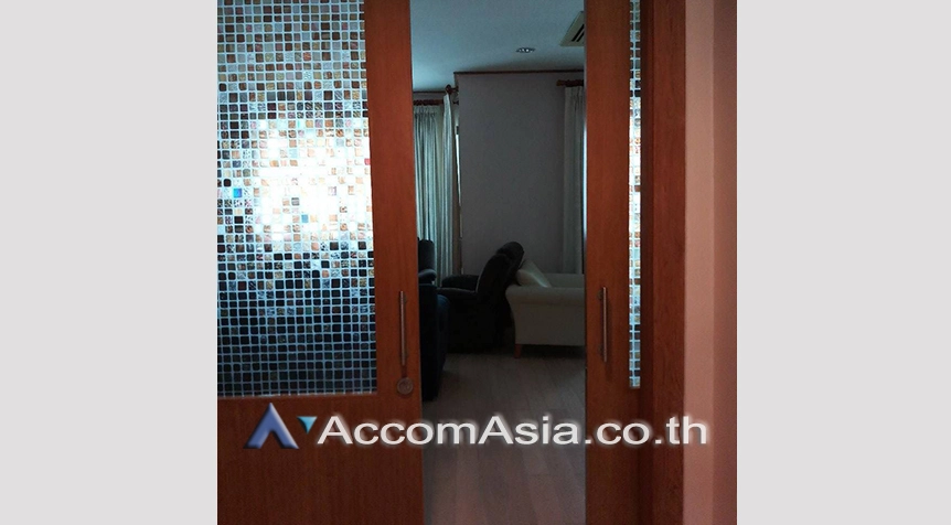 6  3 br Condominium For Rent in Sukhumvit ,Bangkok BTS Asok - MRT Sukhumvit at CitiSmart Sukhumvit 18 AA26969