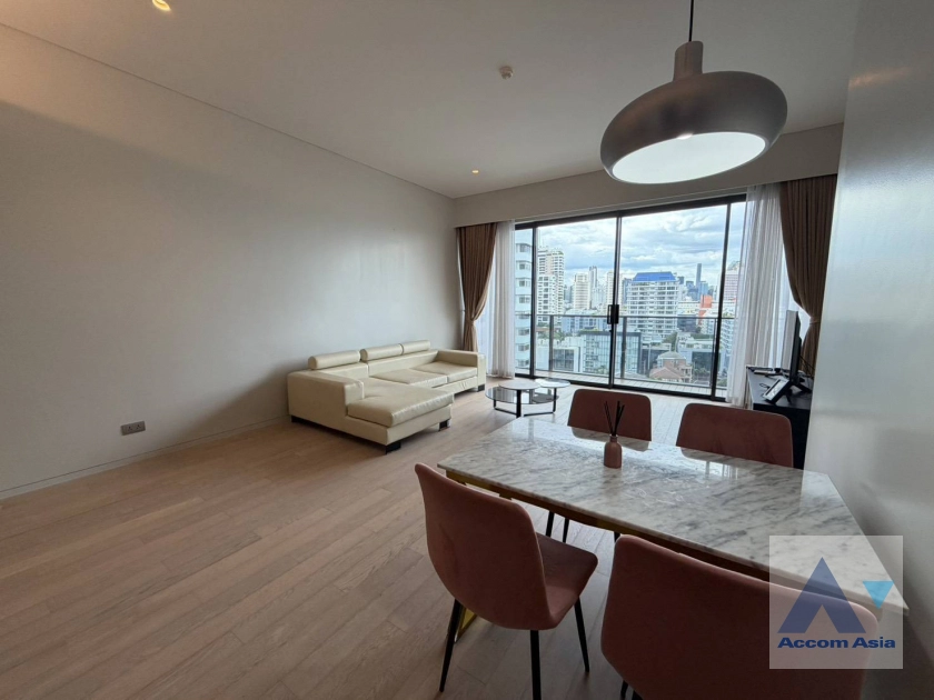 unit 2 Bedrooms  Condominium For Rent & Sale in Sukhumvit, Bangkok  near BTS Thong Lo (AA26970)