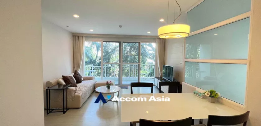unit 2 Bedrooms  Condominium For Rent in Charoen Nakhon, Bangkok  near BTS Krung Thon Buri (AA26981)