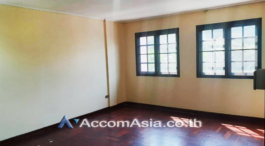 7  4 br Townhouse For Rent in Sukhumvit ,Bangkok BTS Phra khanong AA26996