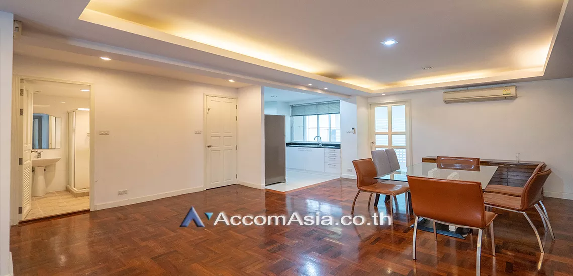unit 3 Bedrooms  Condominium For Rent in Sukhumvit, Bangkok  near BTS Phrom Phong (AA27006)