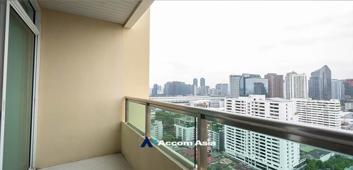  2 Bedrooms  Condominium For Rent & Sale in Sukhumvit, Bangkok  near BTS Nana (AA27007)