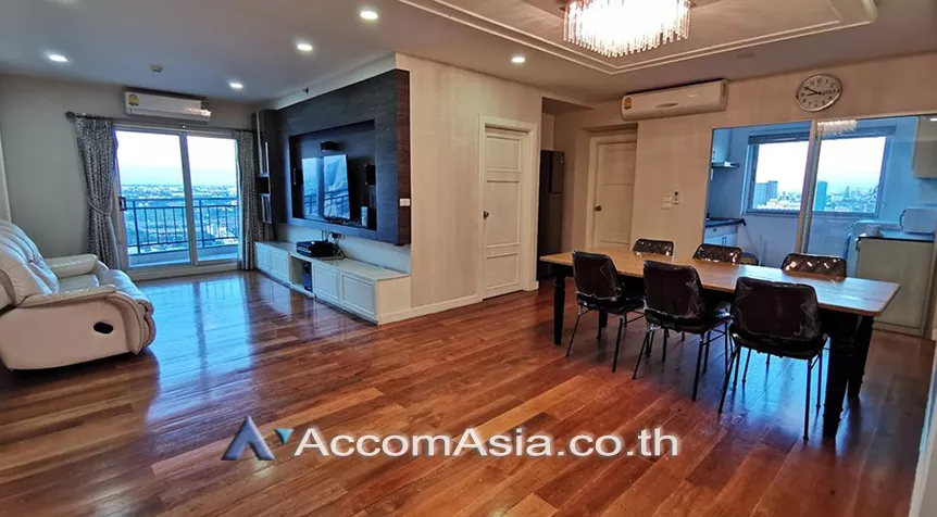  2  2 br Condominium For Rent in Ratchadapisek ,Bangkok BTS Ekkamai at Supalai Park Ekkamai Thonglor AA27014
