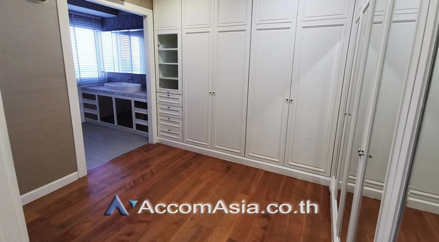 1  2 br Condominium For Rent in Ratchadaphisek ,Bangkok BTS Ekkamai at Supalai Park Ekkamai Thonglor AA27014
