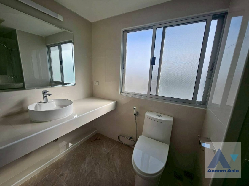 18  3 br Apartment For Rent in Sukhumvit ,Bangkok BTS Thong Lo at Oasis at Sukhumvit AA27031