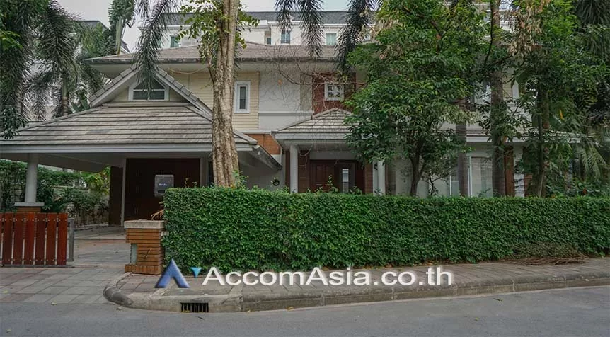  2  4 br House For Rent in Sukhumvit ,Bangkok BTS Thong Lo at Privacy and Peaceful AA27048