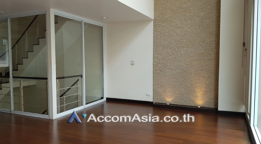 8  4 br Townhouse For Sale in Sukhumvit ,Bangkok BTS Ekkamai at The Parklane 12 AA27050