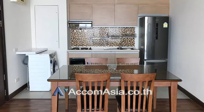  2 Bedrooms  Condominium For Rent in Sukhumvit, Bangkok  near BTS Phra khanong (AA27052)