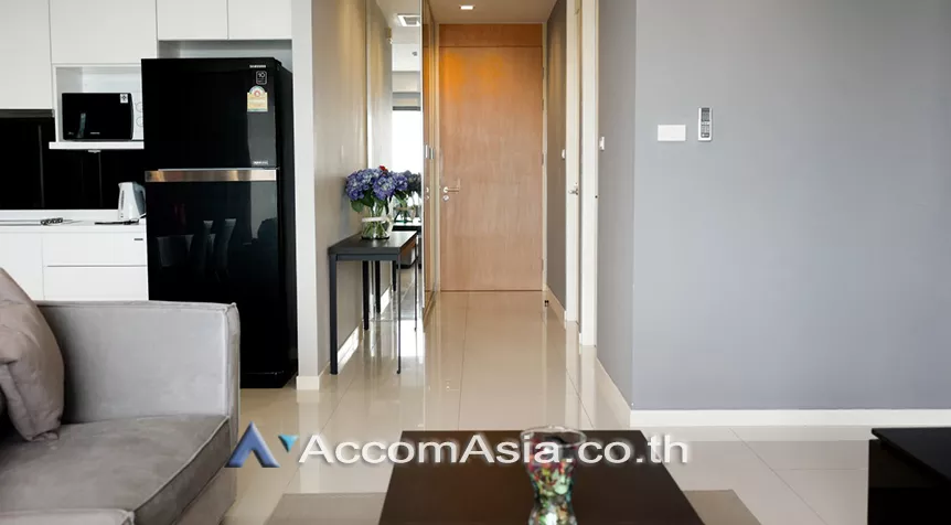 unit 2 Bedrooms  Condominium For Rent in Sathorn, Bangkok  near MRT Khlong Toei (AA27053)