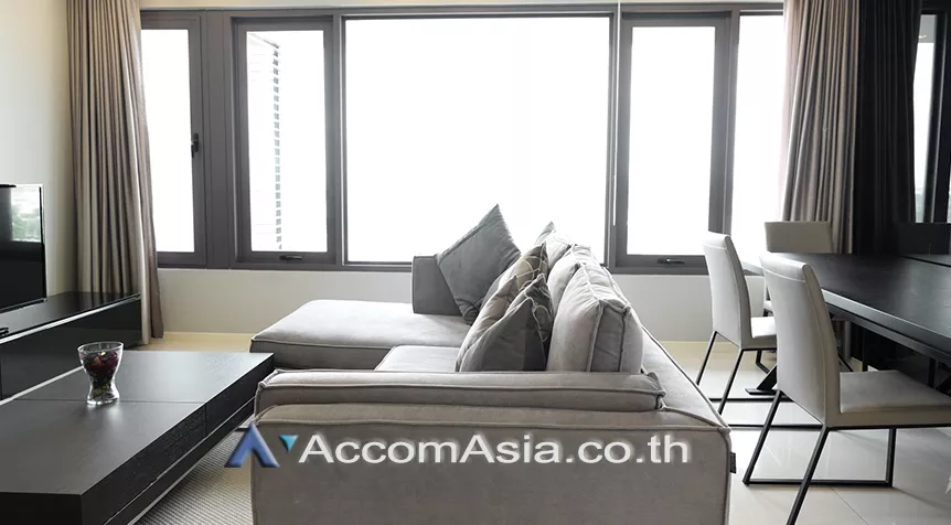  2 Bedrooms  Condominium For Rent in Sathorn, Bangkok  near MRT Khlong Toei (AA27053)