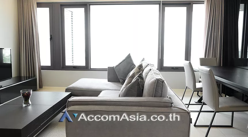 unit 2 Bedrooms  Condominium For Rent in Sathorn, Bangkok  near MRT Khlong Toei (AA27053)