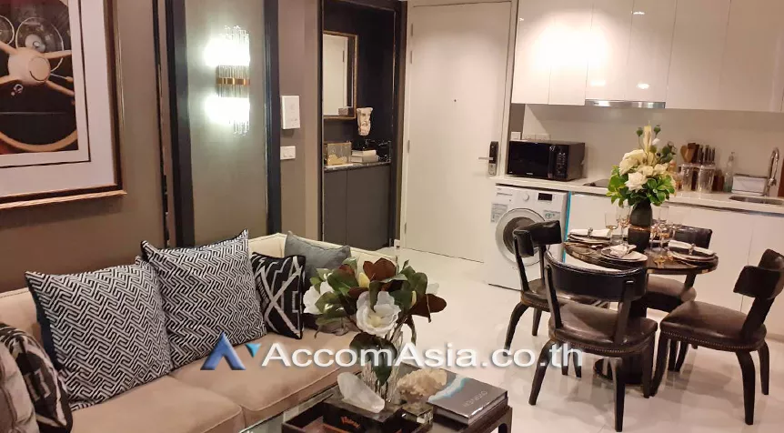  2 Bedrooms  Condominium For Rent in Sathorn, Bangkok  near BTS Chong Nonsi - BRT Arkhan Songkhro (AA27055)
