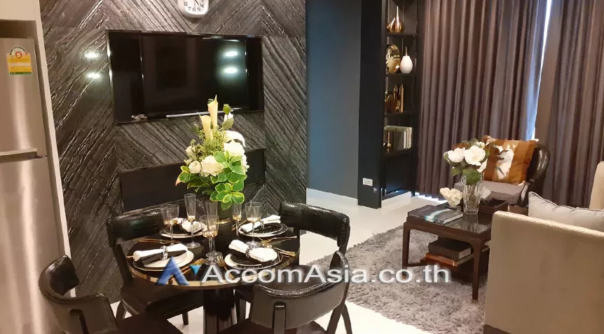 unit 2 Bedrooms  Condominium For Rent in Sathorn, Bangkok  near BTS Chong Nonsi - BRT Arkhan Songkhro (AA27055)