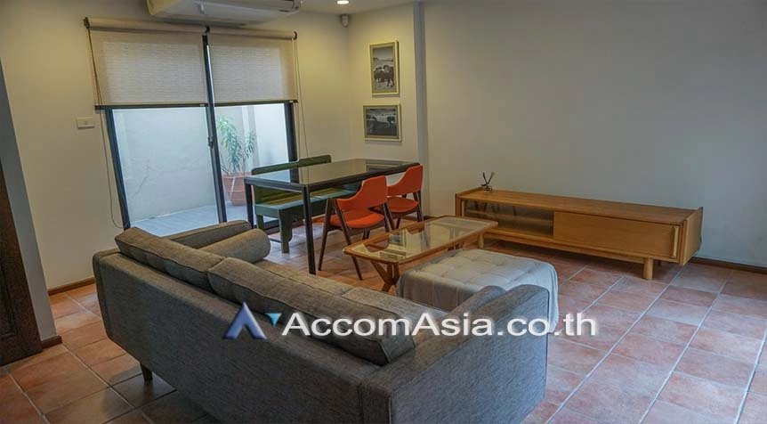 Home Office, Pet friendly townhouse for sale in Sukhumvit, Bangkok Code AA27057