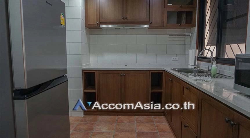 5  4 br Townhouse for rent and sale in Sukhumvit ,Bangkok BTS Thong Lo AA27057