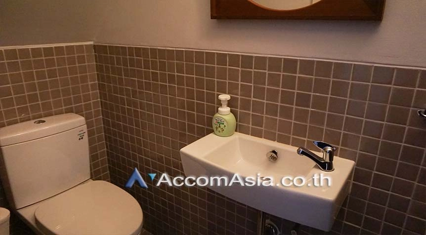 6  4 br Townhouse for rent and sale in Sukhumvit ,Bangkok BTS Thong Lo AA27057