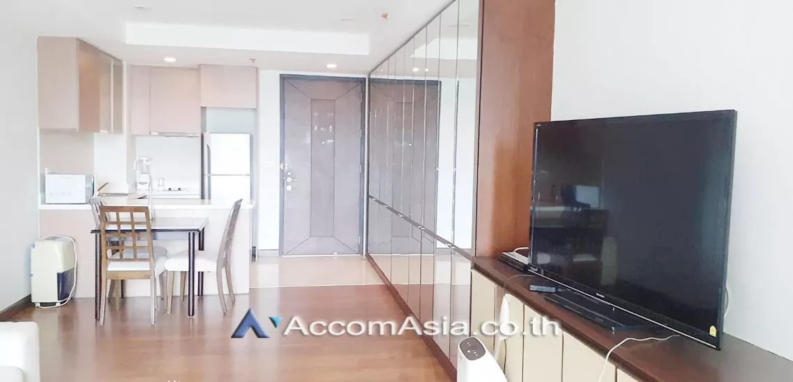 6  1 br Condominium For Rent in Ploenchit ,Bangkok BTS Ratchadamri at Baan Somthavil Ratchadamri AA27083