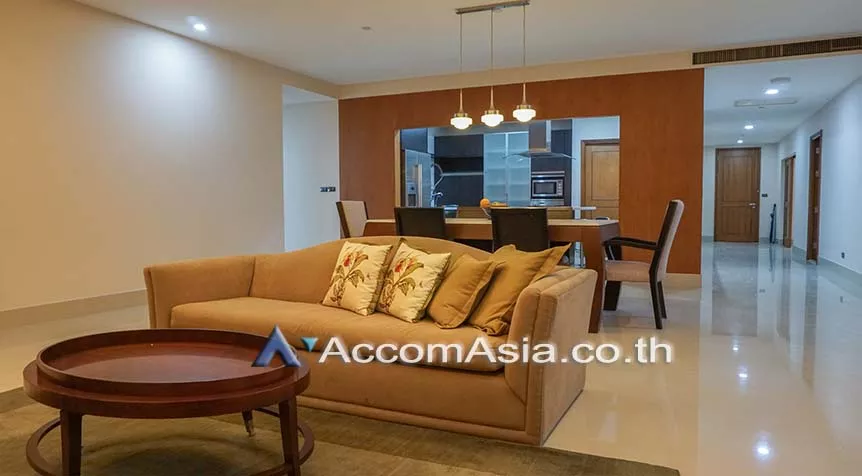 unit 3 Bedrooms  Condominium For Rent in Sathorn, Bangkok  near BTS Chong Nonsi (AA27090)