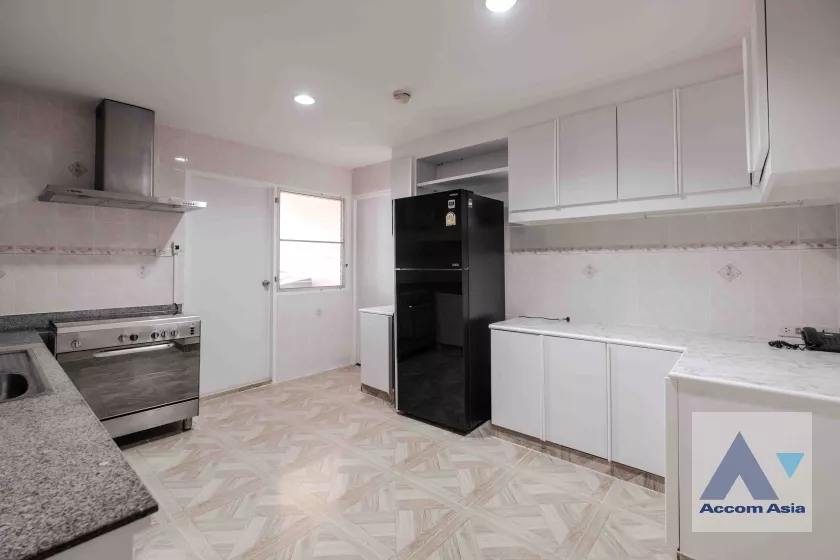 6  3 br Condominium For Rent in Sukhumvit ,Bangkok BTS Phrom Phong at D.S. Tower 1 AA27103