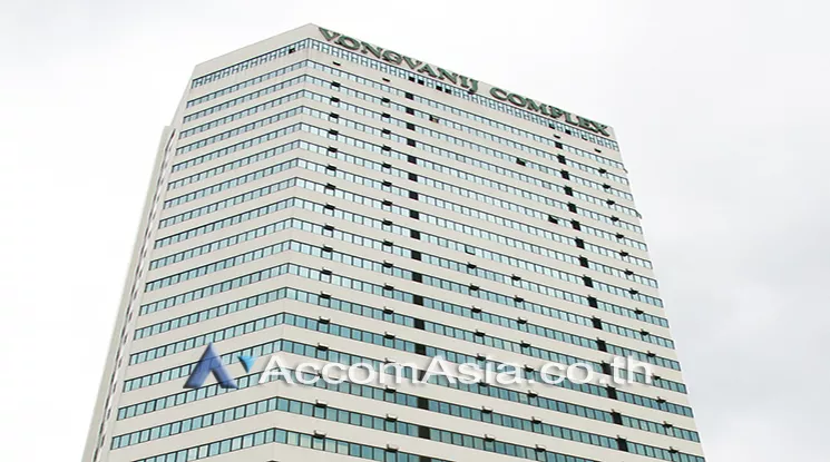  Vongvanij Building Office space  for Rent MRT Rama 9 in Ratchadapisek Bangkok
