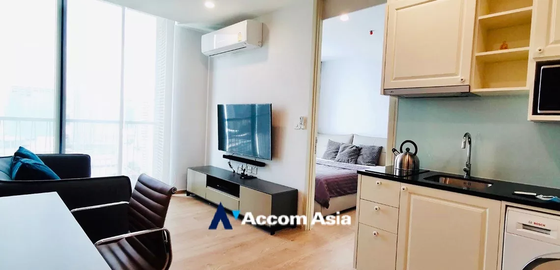  1 Bedroom  Condominium For Rent & Sale in Sukhumvit, Bangkok  near BTS Asok - MRT Sukhumvit (AA27132)
