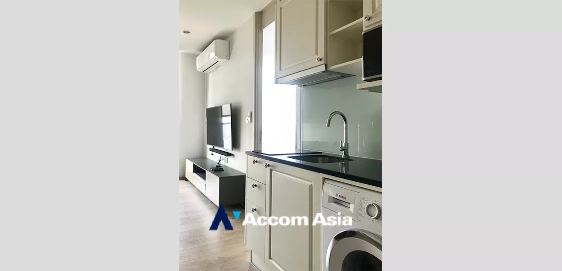 unit 1 Bedroom  Condominium For Rent & Sale in Sukhumvit, Bangkok  near BTS Asok - MRT Sukhumvit (AA27132)