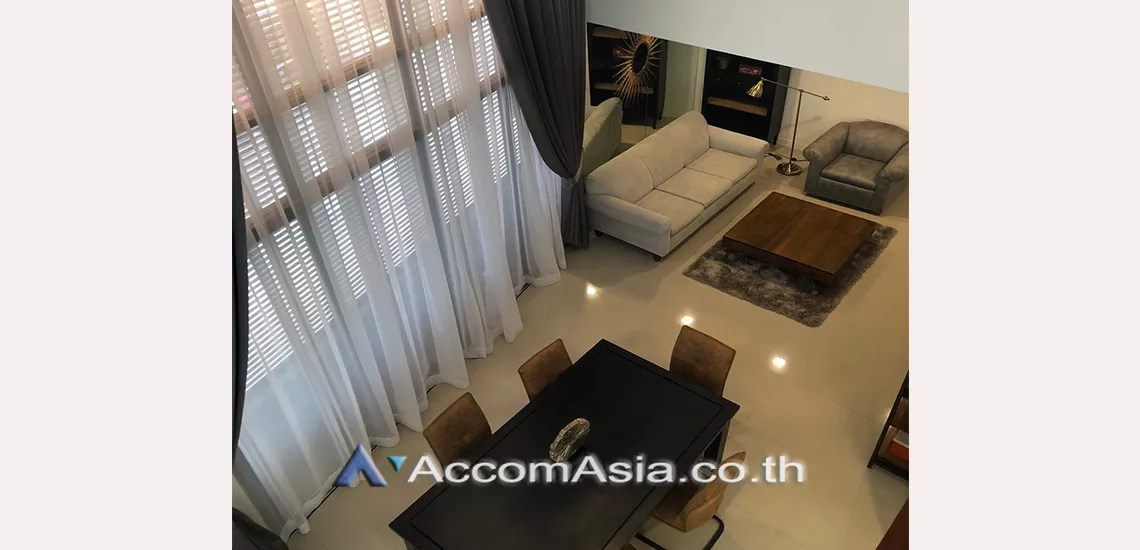 Double High Ceiling, Duplex Condo |  3 Bedrooms  Condominium For Rent in Sathorn, Bangkok  near MRT Khlong Toei (AA27145)