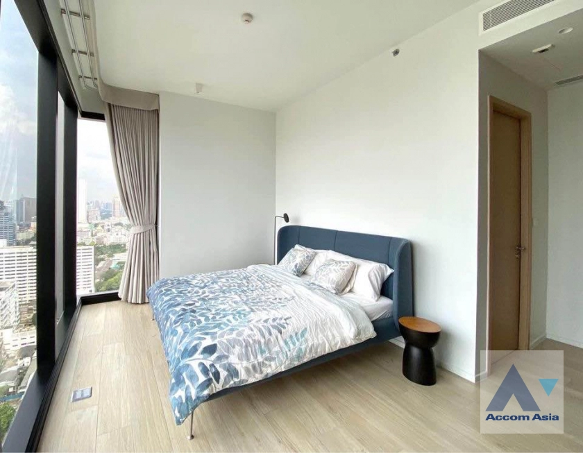 6  2 br Condominium for rent and sale in Silom ,Bangkok BTS Surasak at The Lofts Silom AA27148