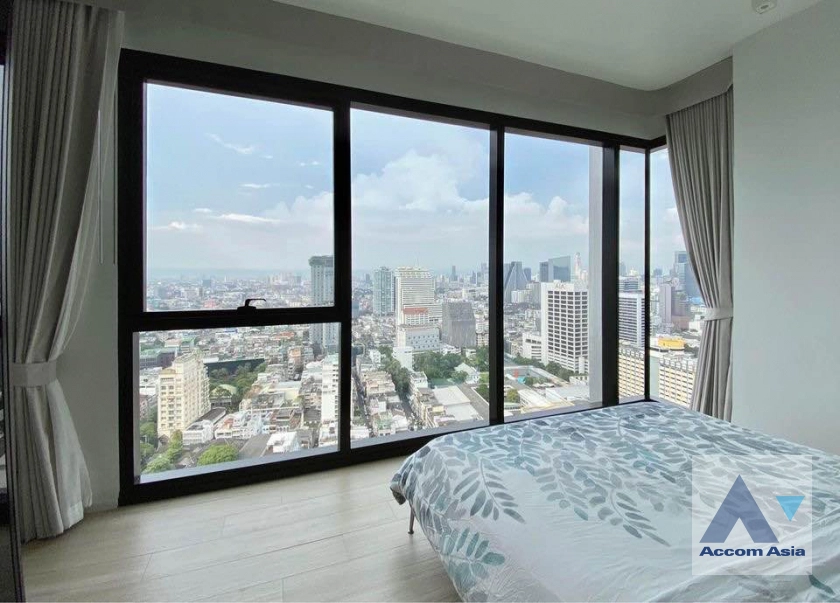 5  2 br Condominium for rent and sale in Silom ,Bangkok BTS Surasak at The Lofts Silom AA27148