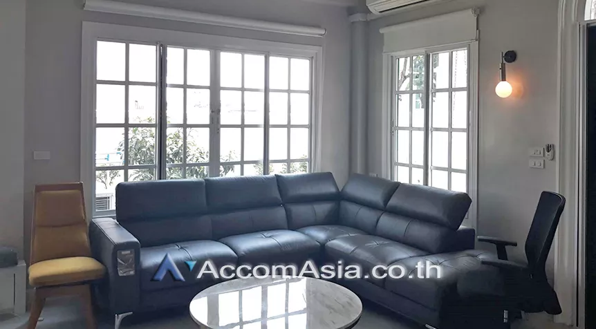  Fantasia Villa House  3 Bedroom for Rent BTS Bearing in Bangna Bangkok