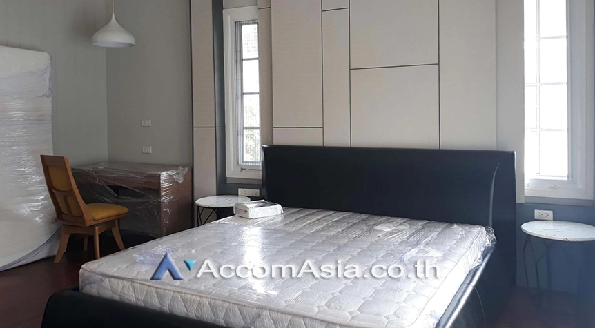 4  3 br House For Rent in Bang Na ,Bangkok BTS Bearing at Fantasia Villa 3  AA27155