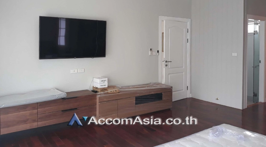 8  3 br House For Rent in Bang Na ,Bangkok BTS Bearing at Fantasia Villa 3  AA27155