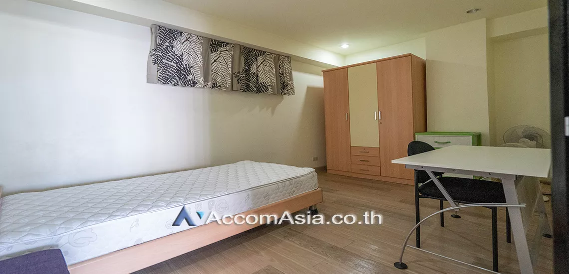 6  3 br Condominium For Rent in Sukhumvit ,Bangkok BTS Phrom Phong at Royal Castle AA27163